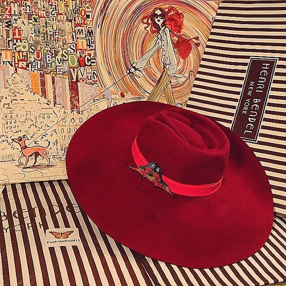 henri bendel Accessories - Henri Bendel Lovebird wide Brim hat